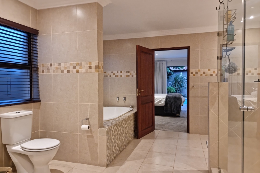4 Bedroom Property for Sale in Pecanwood Estate North West
